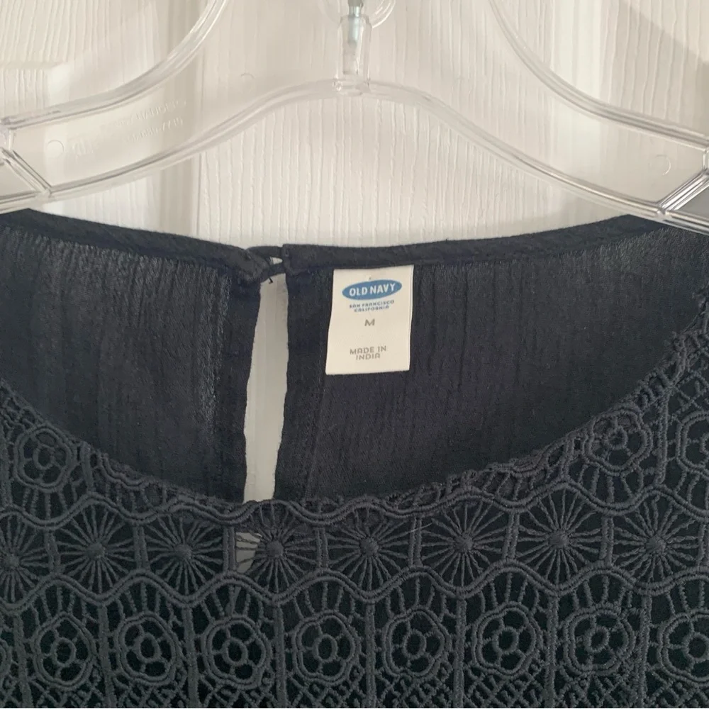 Old Navy Black Crochet Yoke Peasant Blouse Medium - Picture 3 of 6